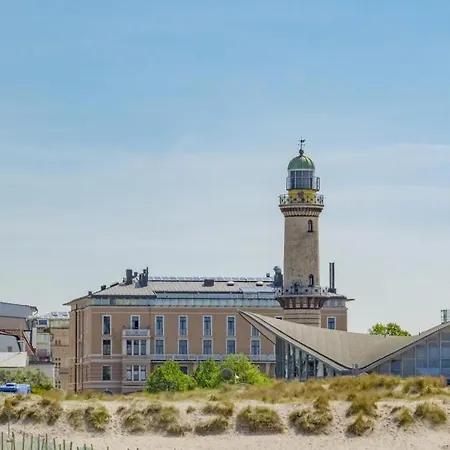 Ferienwohnung Berringer, Scholle, direkt an der Promenade Rostock Exterior foto
